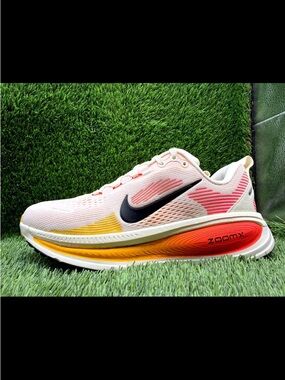 nike vomero 18